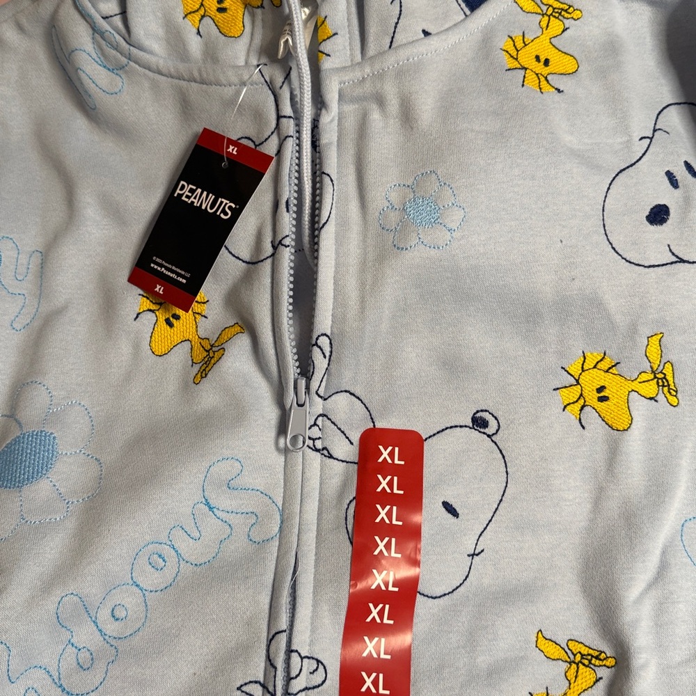 Disney Full Zip Hoodie with Embroidered Snoopy and Woodstock XL NWT - Picture 9 of 11